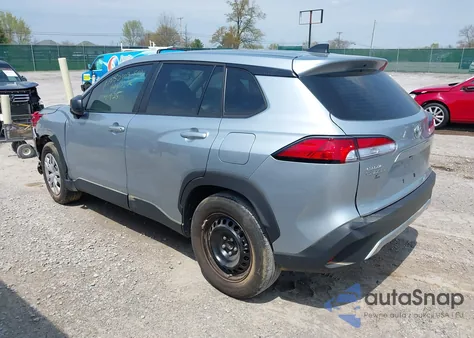 2023 Toyota Corolla Cross L z USA, uszkodzony, nr VIN 7MUAAAAG3PV056384